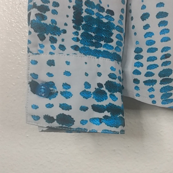 Land's End Outfitters Long Tab Sleeve Top AT&T Logo Blue Gray Pattern size US 4 - Picture 8 of 15